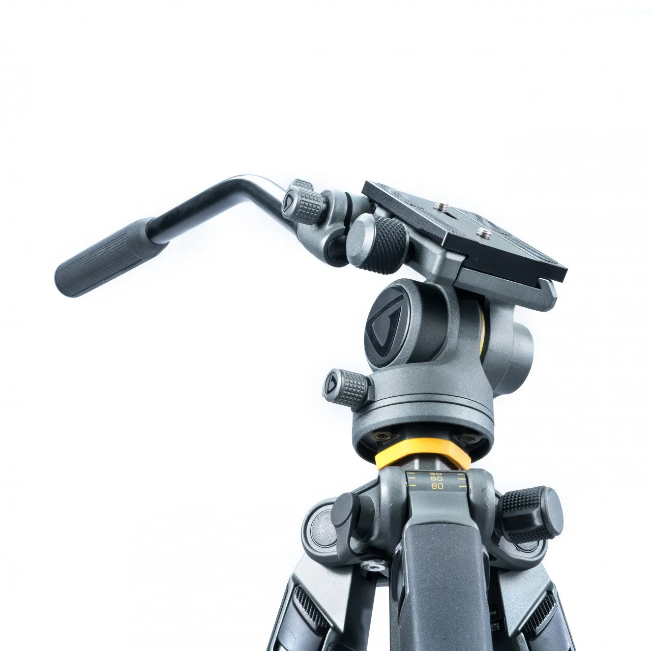 Alta Pro 2 263AV Aluminum Tripod with Lightweight Video Head