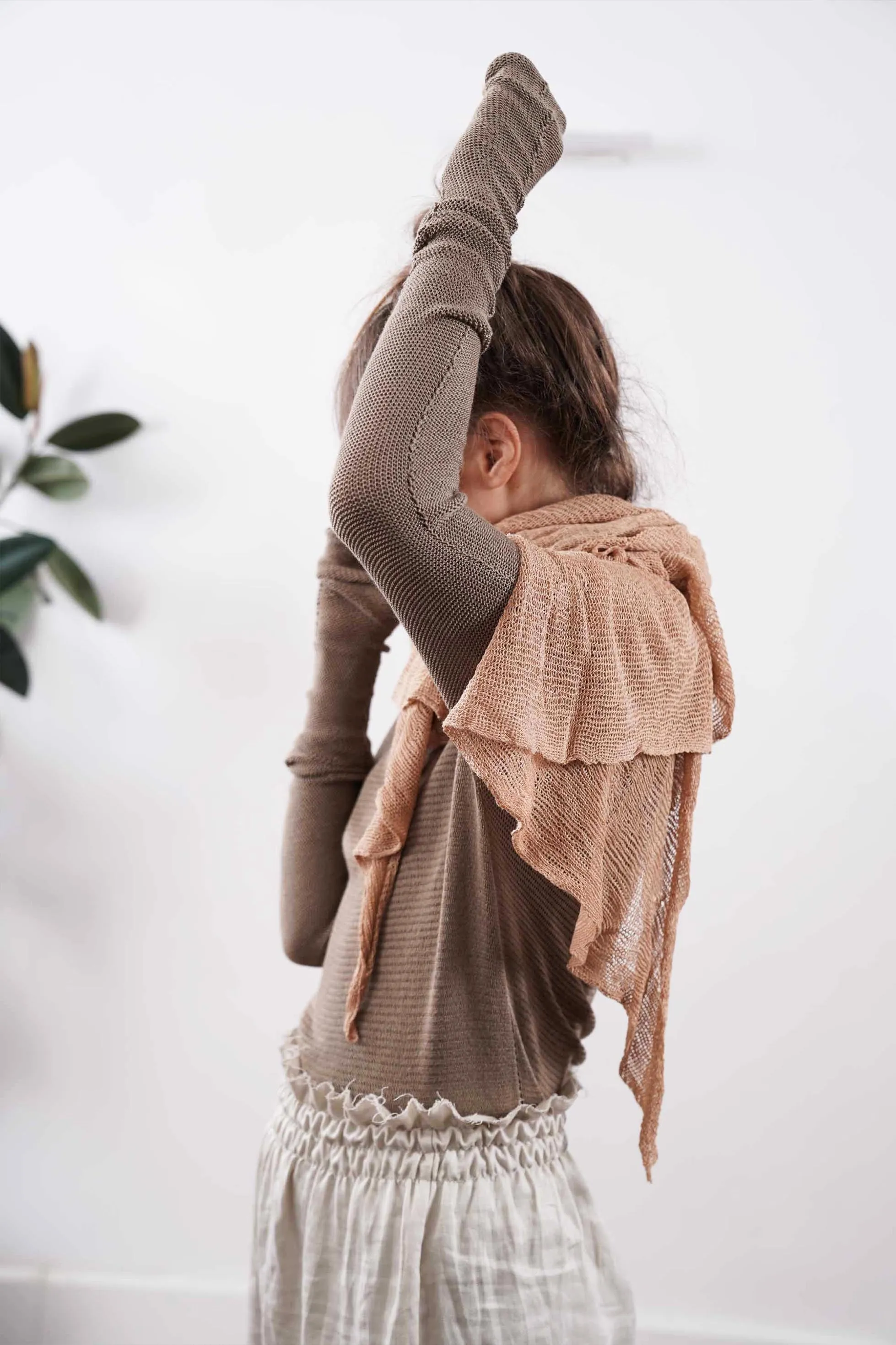 Big Soy Air Scarf - Dark Taupe / Sand