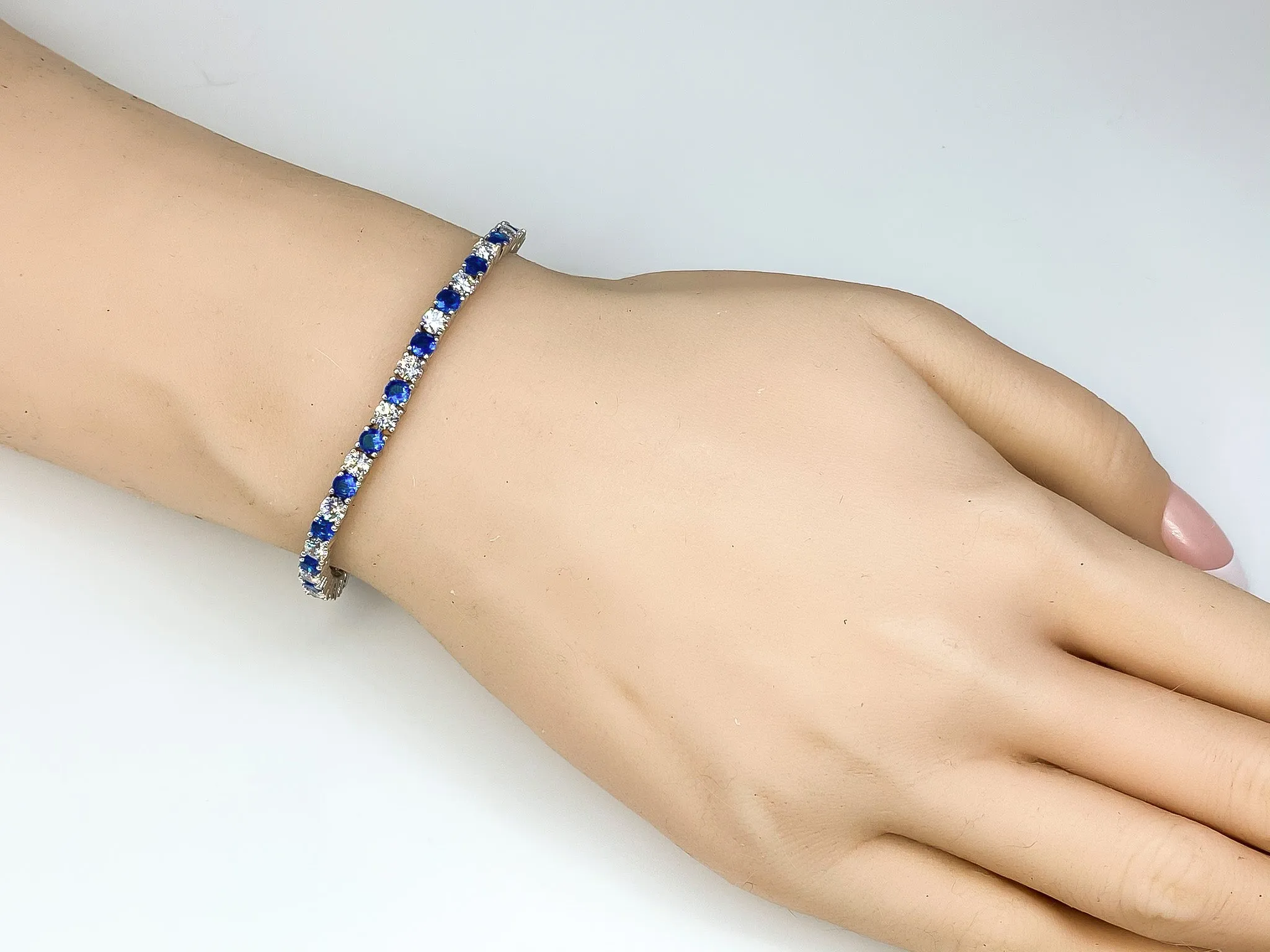 Cassidy Sapphire Round Tennis Bracelet - 7in | 10ct