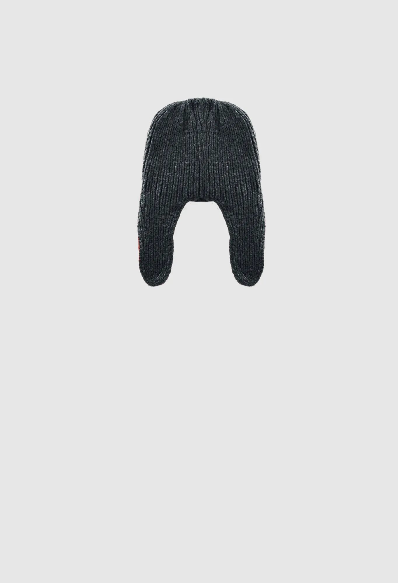 COLETTE - Hand-Knit Hat in Charcoal