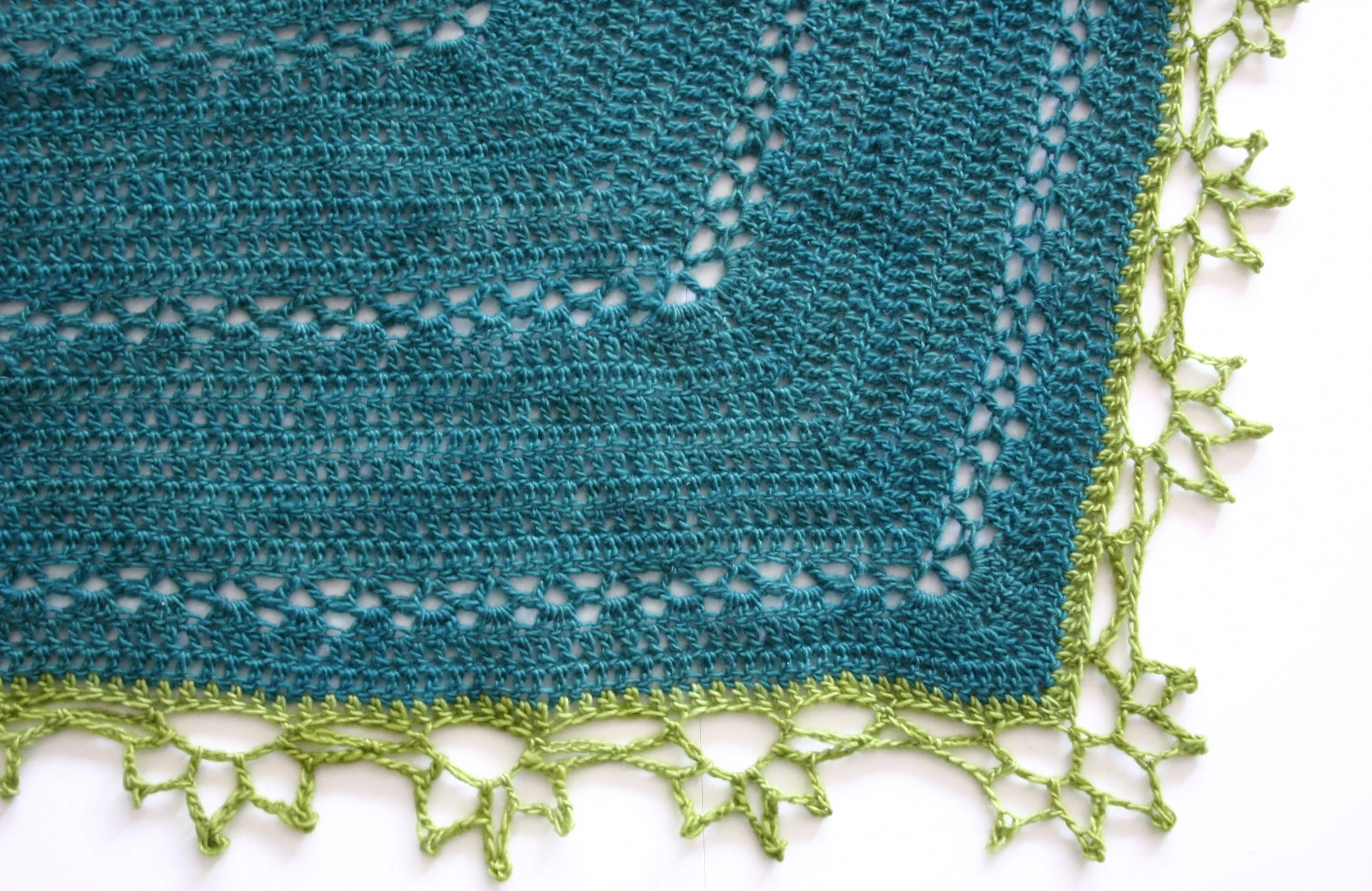 Fretwork Shawl pattern PDF