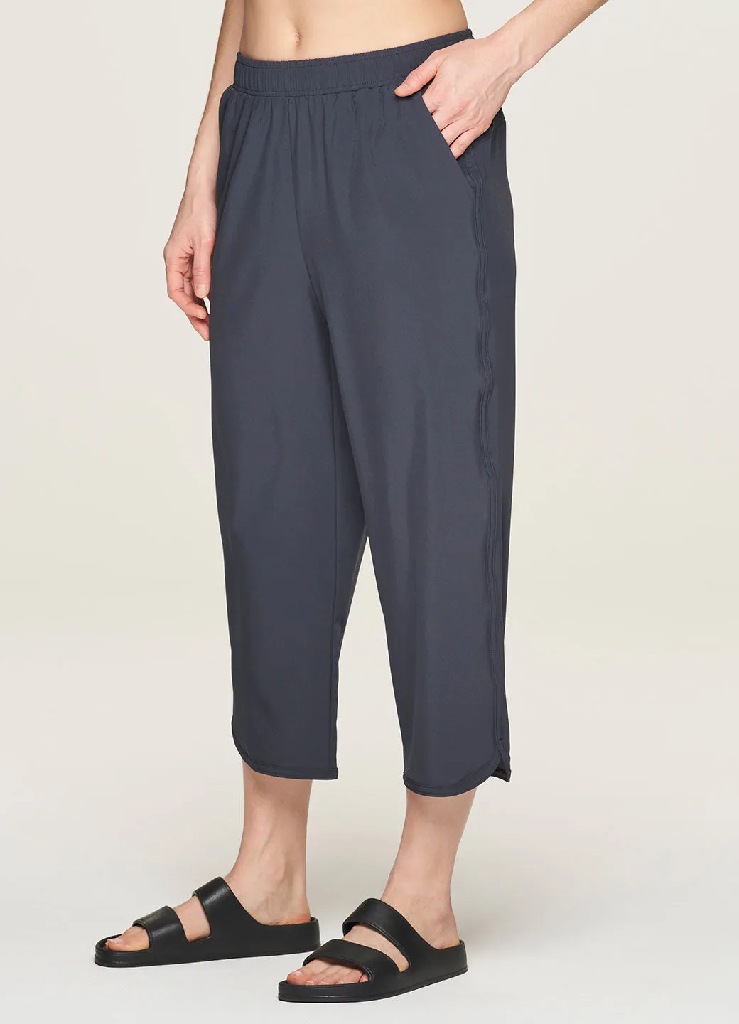 Gabby Weekend Wide Leg Capri