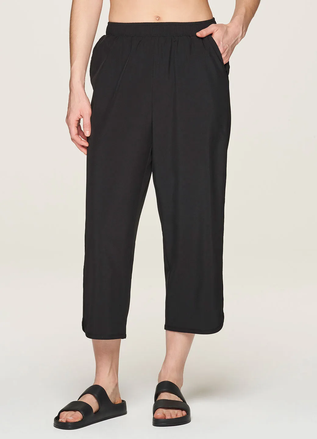 Gabby Weekend Wide Leg Capri