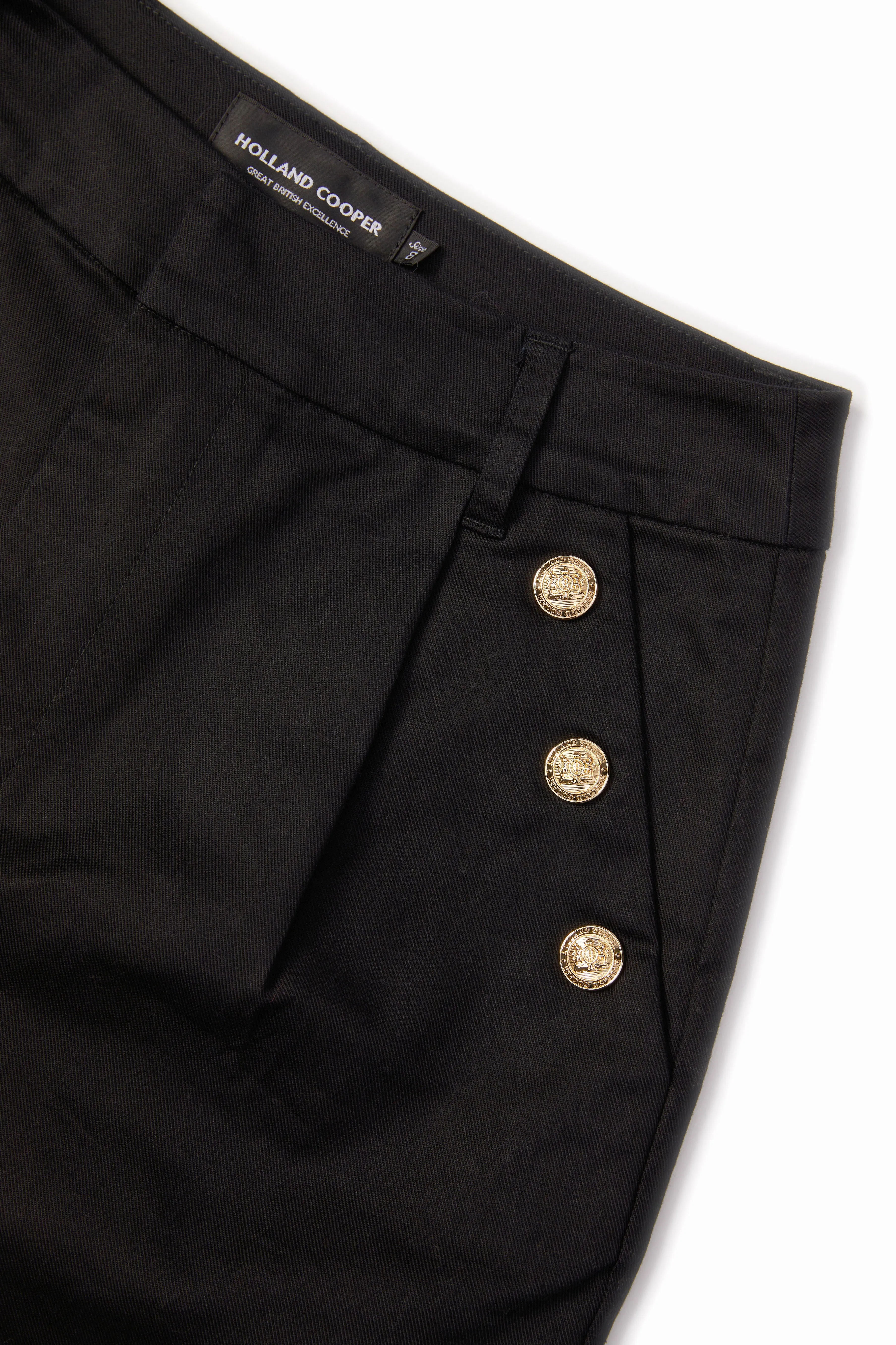 Holland Cooper Amoria Tailored Short in Black