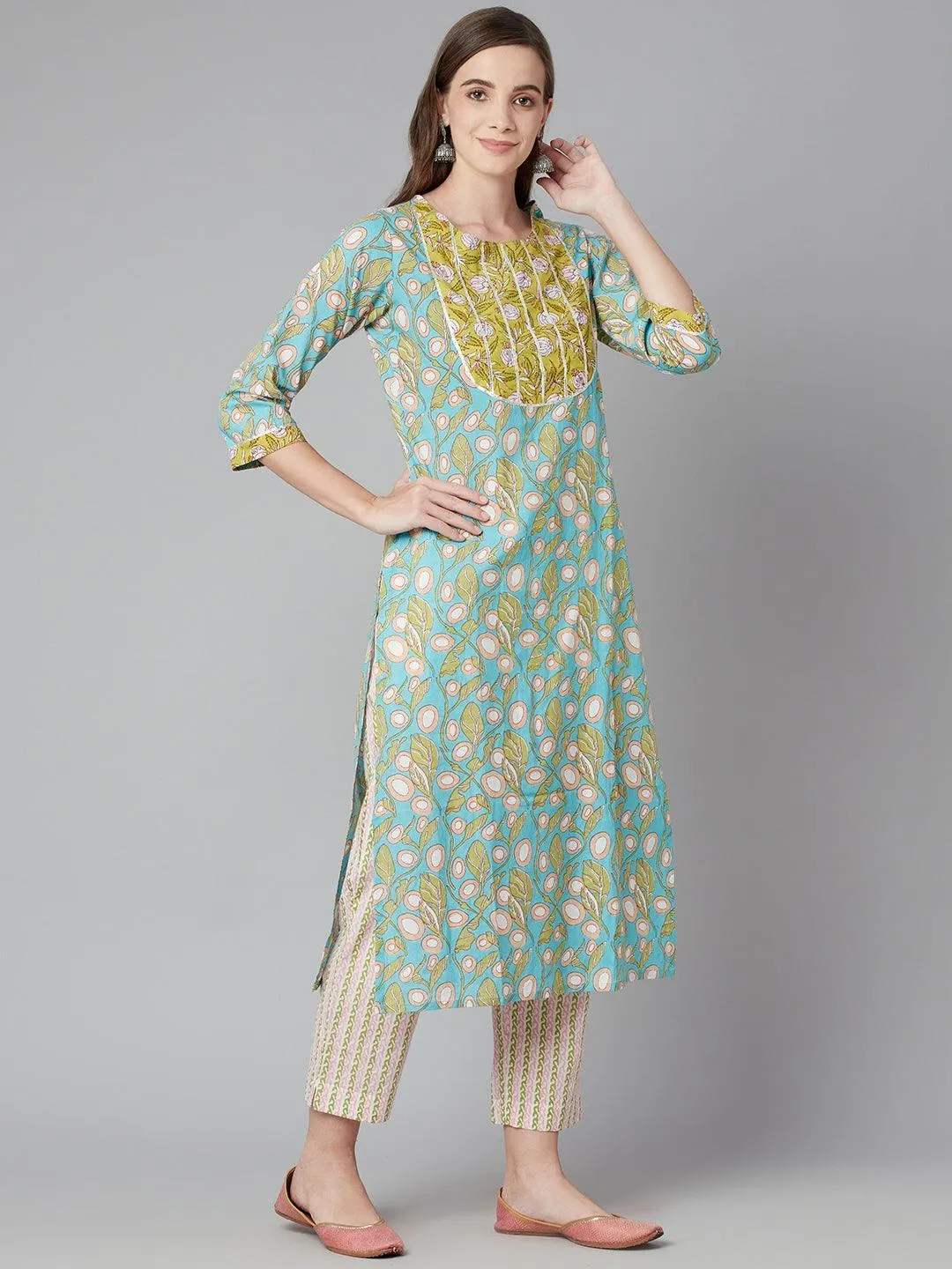 Jashvi Sky blue Floral Printed Cotton kurta Pant Set