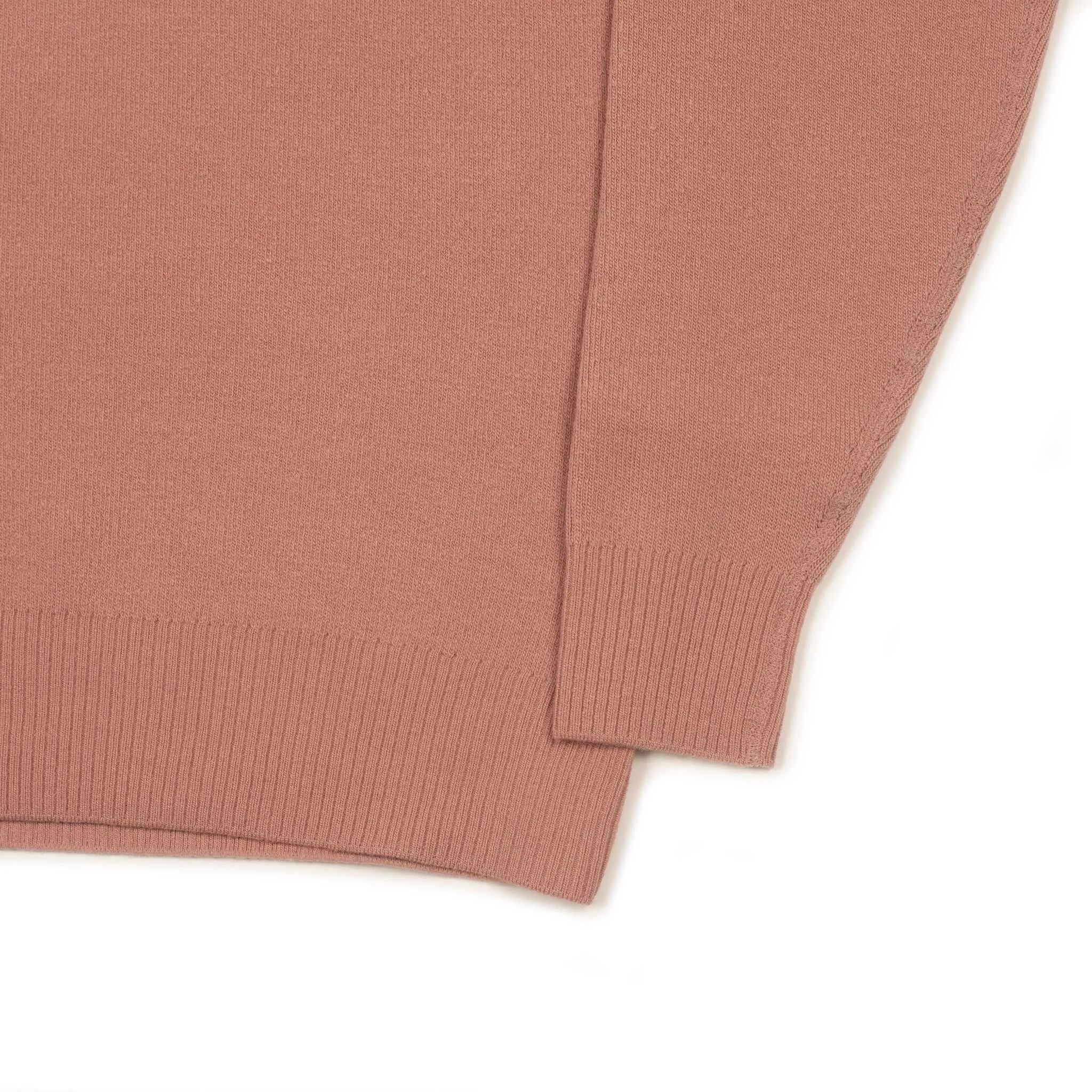 Molded polo sweater in pink wool mix