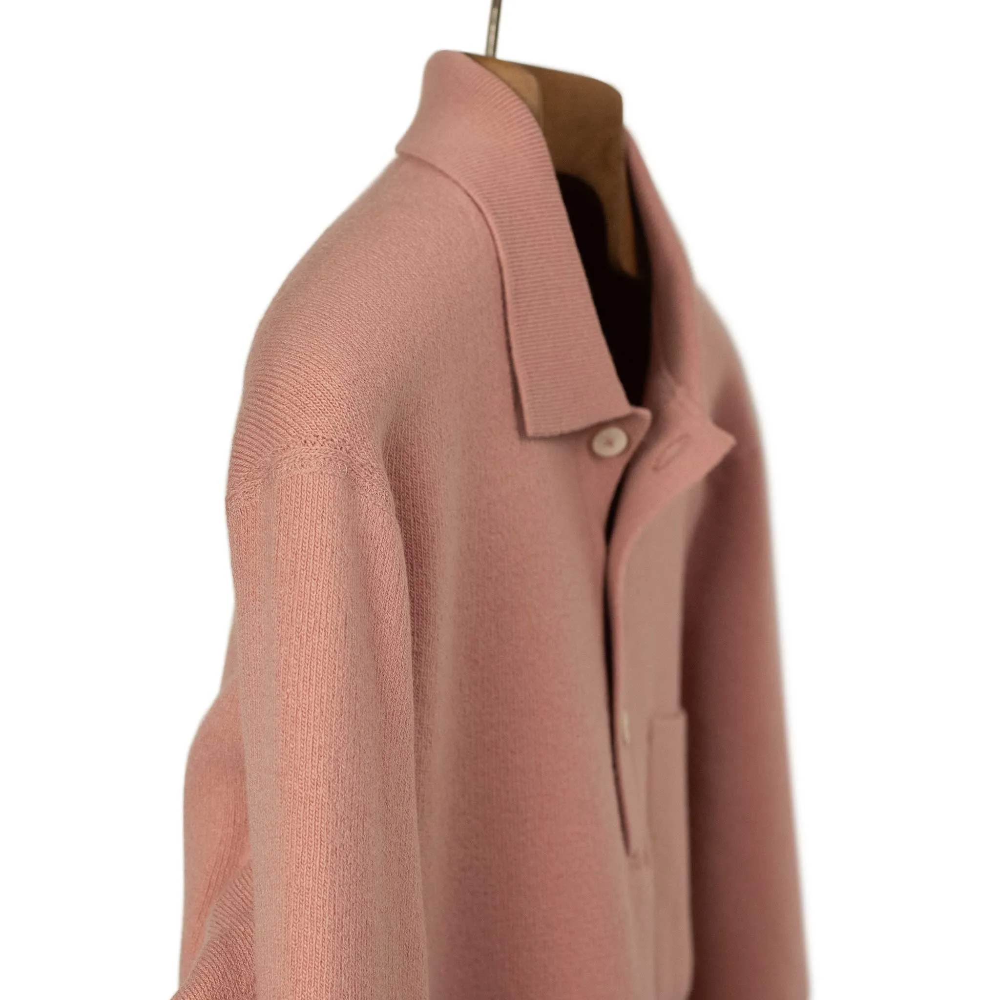 Molded polo sweater in pink wool mix