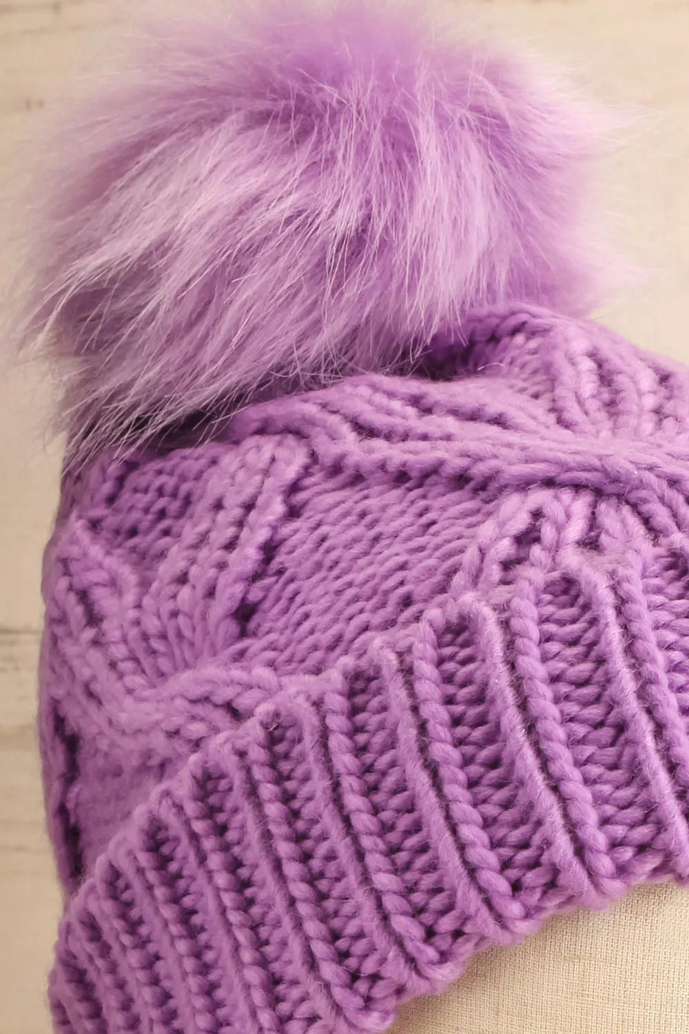 Muscaa Lavender | Knit Tuque w/ Pompom