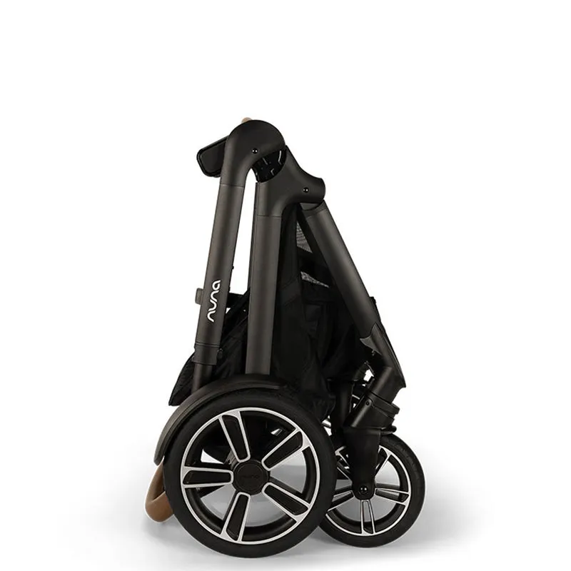 Nuna Demi next   PIPA urbn Travel System