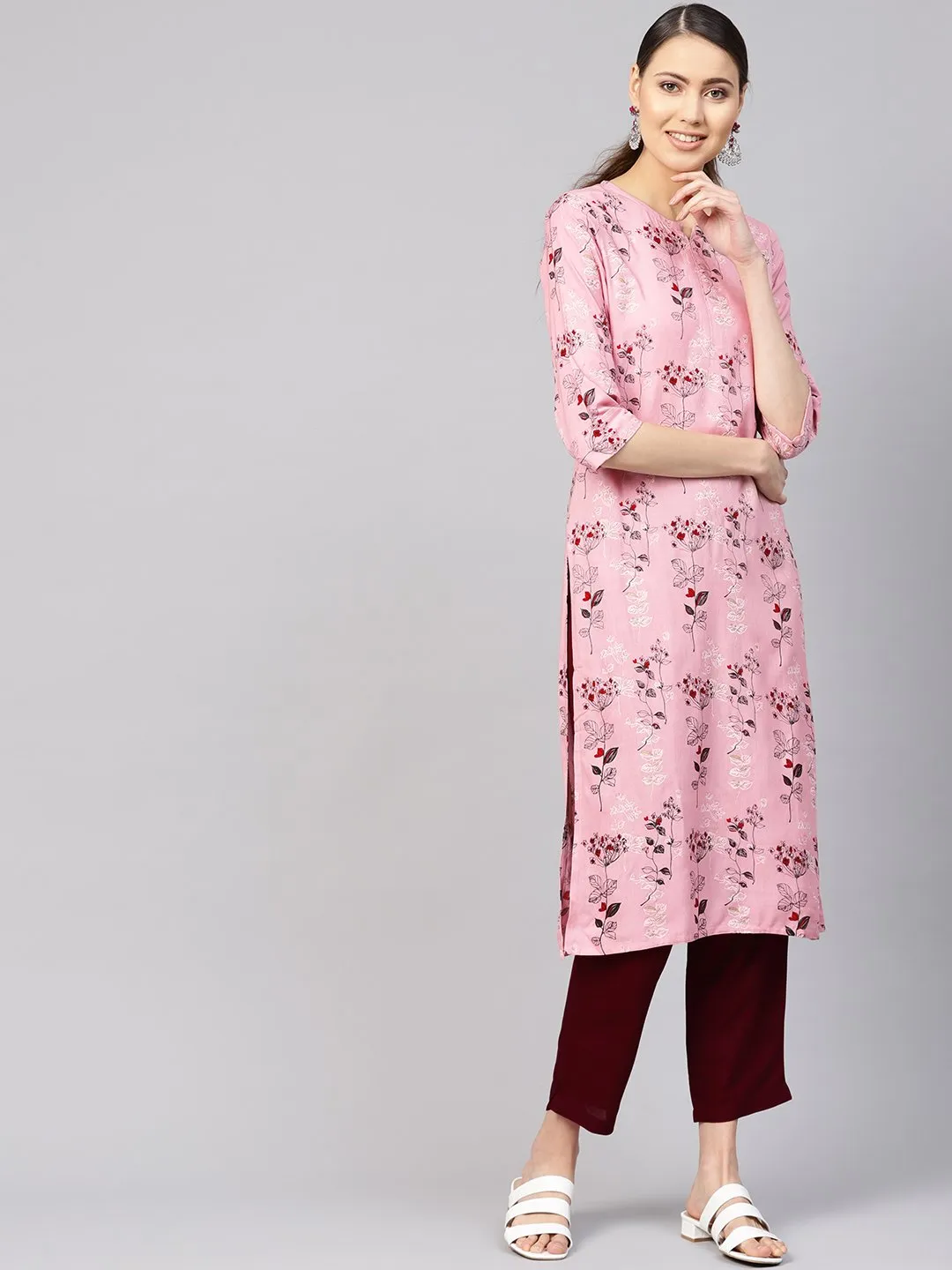 Women Pink & Burgundy Printed Kurta With Trousers