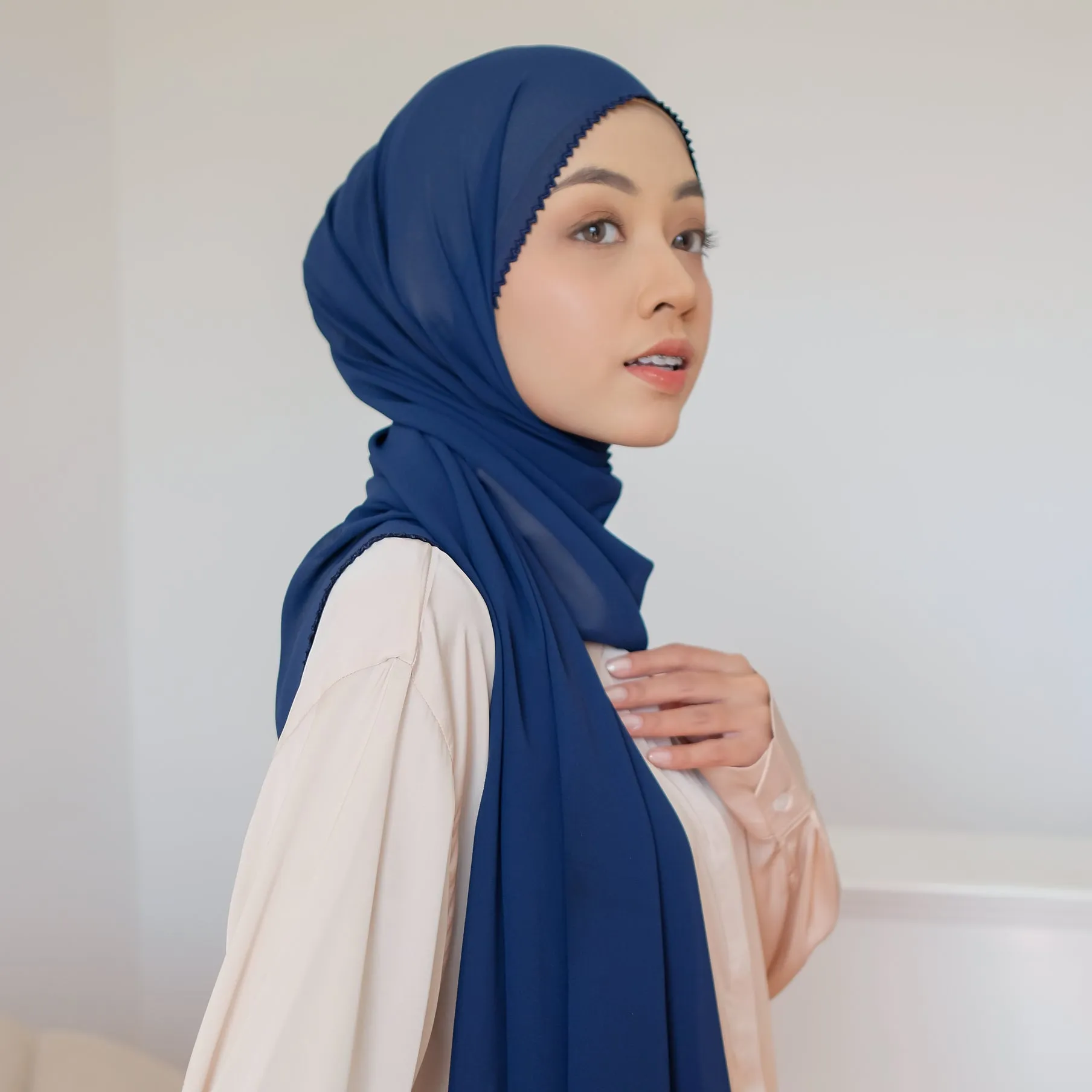 Ziza Shawl Navy